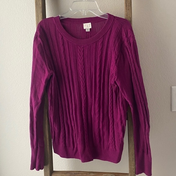 Plum sweater - size M - Picture 1 of 4